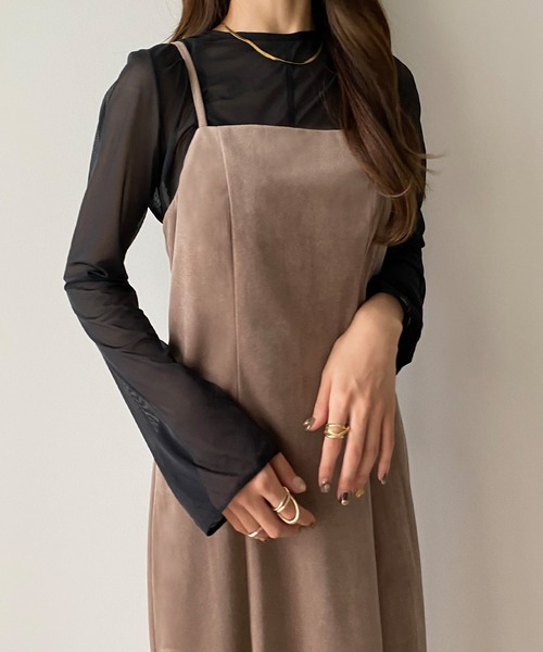 callautia（カラウティア）の「ベロア調Iラインキャミワンピース（ワンピース・レディース・グレイッシュベージュ/ブラック/ライトベージュ/キャメル/ピンク系その他/ダークグレー/ダークブラウン・SMALL/MEDIUM/LARGE/X-LARGE）」の9枚目の写真