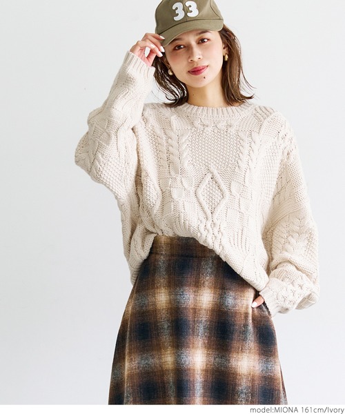 coca(coca)(コカ)の「パターンケーブルニットプルオーバー(ニット/セーター・レディース・アイボリー・ONE SIZE)」の6枚目の写真