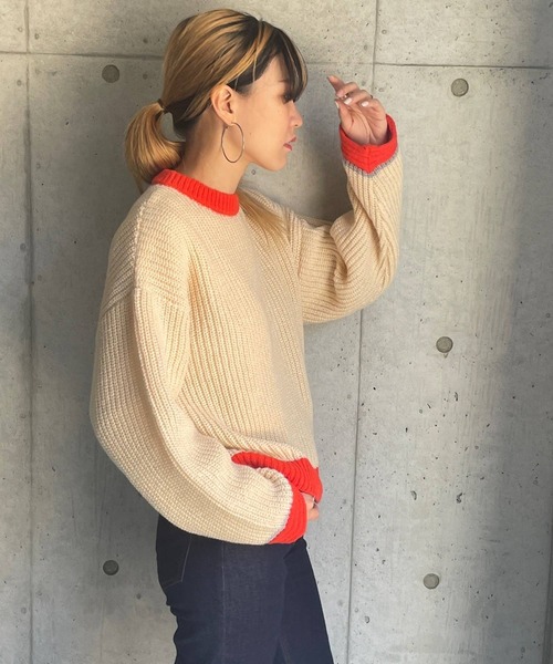 bohmal（ボマール）の「スリーブデザインバイカラーニット（ニット/セーター・レディース・オフホワイト/グレー/ネイビー/ベージュ・FREE）」の15枚目の写真