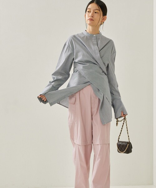 Aresense（アーセンス）の「Aresense/アーセンス KNEE SLIT PANTS/膝スリットパラシュートパンツ（その他パンツ・レディース・グレー/ピンク/セージグリーン・ﾌﾘ-）」の20枚目の写真