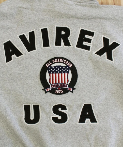 AVIREX(アヴィレックス)の「2026リニューアル SIGNATURE VARSITY LOGO ZIP UP PARKA(パーカー・メンズ・カーキ/ライトグレー/ブラック/オリーブ・XXL/XL/L/M)」の17枚目の写真