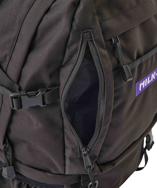 MILKFED.（ミルクフェド）の「NEO BIG BACKPACK BAR LIMITED PURPLE（バックパック/リュック・レディース・ブラック・ONE SIZE）」の8枚目の写真