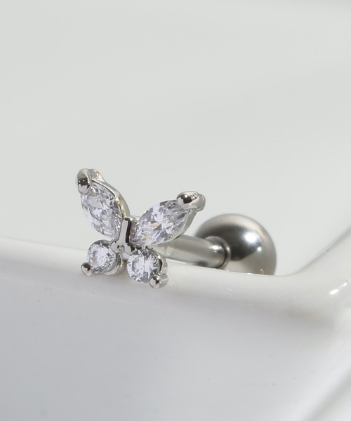 Peony(ピオニー)の「【Peony】/キュービックジルコニア バタフライ ミニスタッドピアス(ピアス(片耳用)・レディース・シルバー系その他3/ゴールド系その他6/シルバー系その他/ゴールド系その他/シルバー系その他2/シルバー系その他4/ゴールド系その他5/ゴールド系その他7/ゴールド系その他2/ゴールド系その他3/ゴールド系その他4/ゴールド系・FREE)」の18枚目の写真