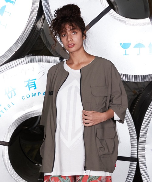 VIRGOwearworks（ヴァルゴウェアワークス）の「Fluffy dolman military jkt（ノーカラージャケット・メンズ・クリーム/ブラック/オリーブドラブ・4/3/2）」の3枚目の写真