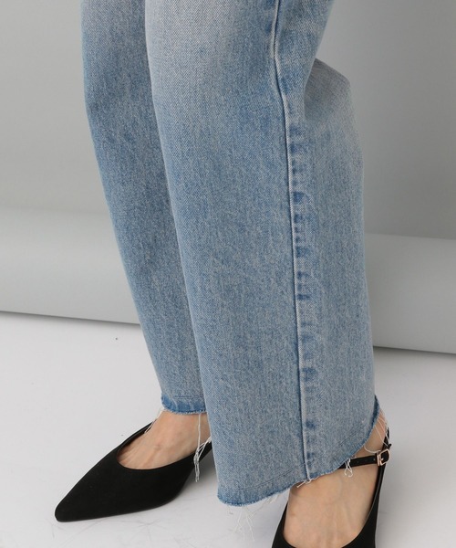 A part by（アパートバイ）の「ストレートデニムパンツ（デニムパンツ・レディース・ライトブルー/ブルー系その他3・MEDIUM/LARGE）」の21枚目の写真