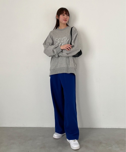EPIMI E'PIMMY(エピミエピミー)の「エンボスシシュウロゴプルオーバー(スウェット・レディース・ブラック/オフホワイト/杢グレー・MEDIUM)」の14枚目の写真