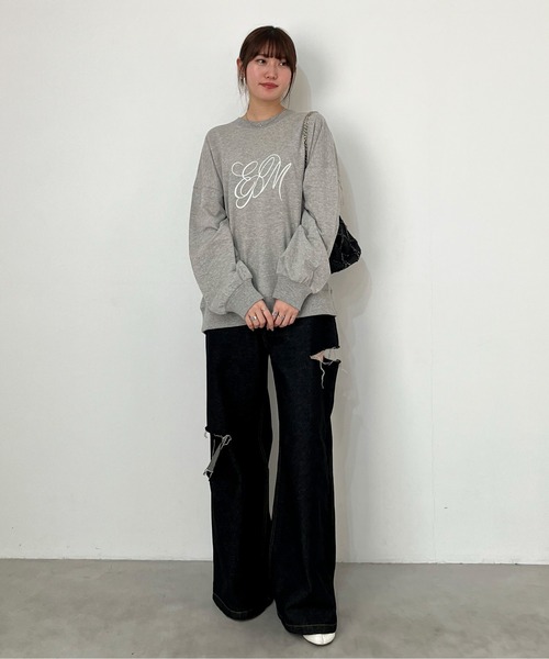 EPIMI E'PIMMY(エピミエピミー)の「エンボスシシュウロゴプルオーバー(スウェット・レディース・ブラック/オフホワイト/杢グレー・MEDIUM)」の11枚目の写真