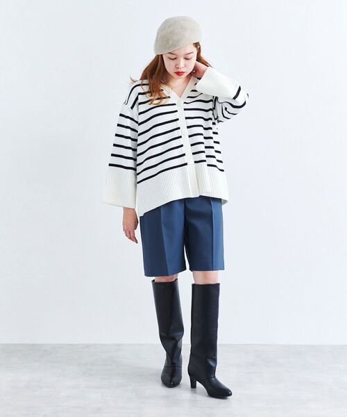 le.coeur blanc(ルクールブラン)の「ボーダーワイドシルエットVネックカーディガン(カーディガン/ボレロ・レディース・ブラック系その他/ブルー系その他2・38)」の6枚目の写真