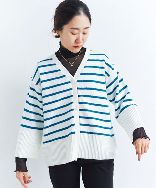 le.coeur blanc(ルクールブラン)の「ボーダーワイドシルエットVネックカーディガン(カーディガン/ボレロ・レディース・ブラック系その他/ブルー系その他2・38)」の22枚目の写真