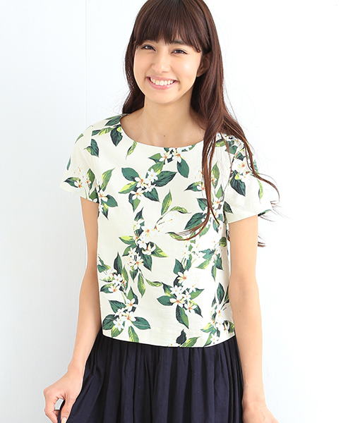 B:MING by BEAMS(ビーミングバイビームス)の「<InRed 6月号掲載>ビーミング by ビームス / ボタニカルプリント ブラウス(シャツ/ブラウス・レディース・オフホワイト/ネイビー・MEDIUM/SMALL)」の8枚目の写真