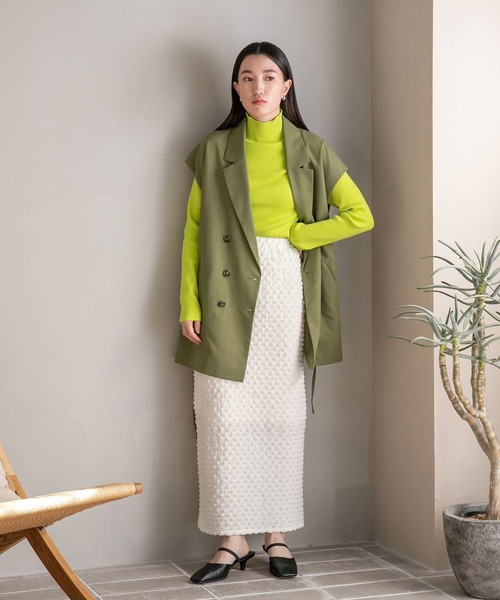 LOWRYS FARM（ローリーズファーム）の「アムンゼンボリュームベスト　174733（その他アウター・レディース・ブラック/カーキ/アイボリー・FREE）」の6枚目の写真