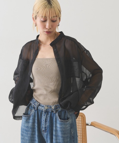 Auntie Rosa Holiday(アンティローザホリデー)の「バンドカラーシアーシャツ(シャツ/ブラウス・レディース・その他/ブラック/ブルー/イエロー・FREE)」の2枚目の写真