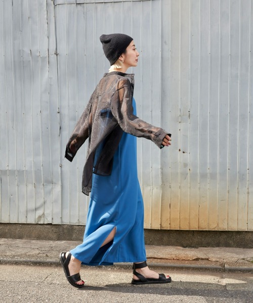 Auntie Rosa Holiday(アンティローザホリデー)の「バンドカラーシアーシャツ(シャツ/ブラウス・レディース・その他/ブラック/ブルー/イエロー・FREE)」の16枚目の写真