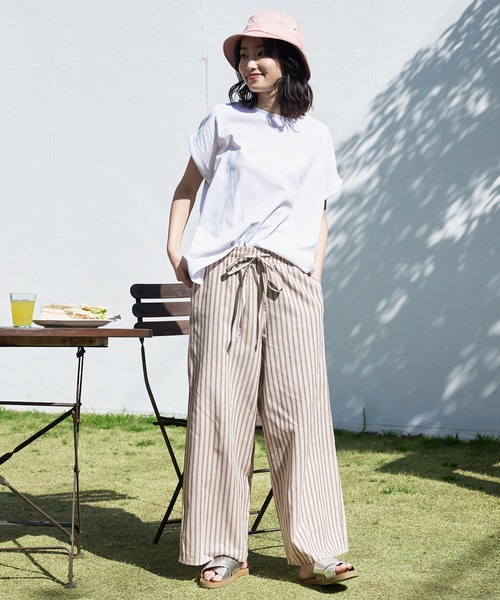 LB/S (エルビーエス)の「汗染みの目立ちにくいTシャツ ZEROSTAIN ゼロステイン 撥水性 UVカット ローカルラウンド 無地ヘムTシャツ(Tシャツ/カットソー・レディース・ホワイト/ダークベージュ/ピンク系その他/ブラック/ミント/イエロー/ダークブルー/チャコールグレー/グレー・MEDIUM/LARGE)」の11枚目の写真