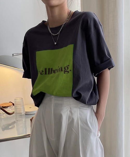 c.u.l（シーユーエル）の「オーバーサイズ ロゴプリントTシャツ culw413（Tシャツ/カットソー・レディース・グレー/ホワイト/ブラック/ホワイト系その他/ブラック系その他/グレー系その他・FREE）」の6枚目の写真