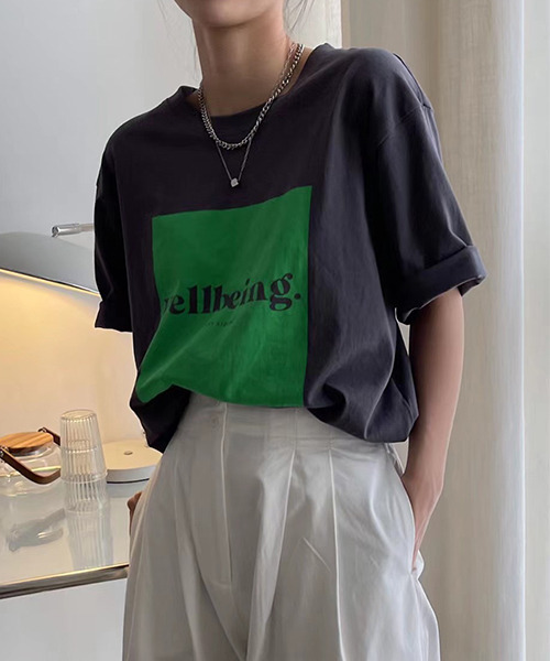 c.u.l（シーユーエル）の「オーバーサイズ ロゴプリントTシャツ culw413（Tシャツ/カットソー・レディース・グレー/ホワイト/ブラック/ホワイト系その他/ブラック系その他/グレー系その他・FREE）」の12枚目の写真