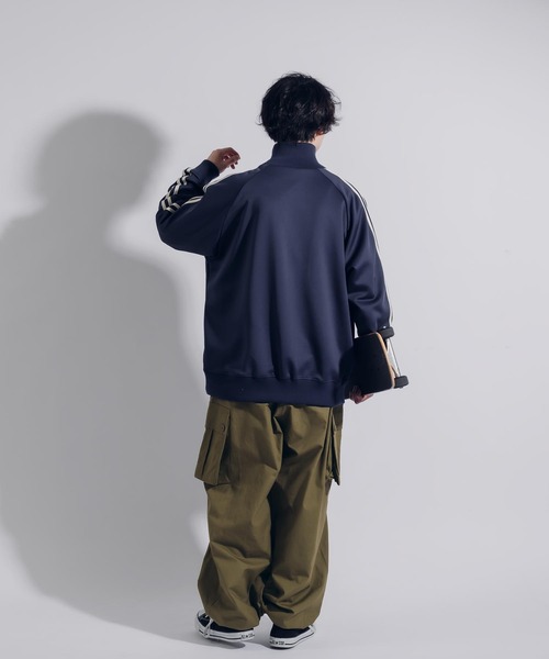 MUHET（ミュエータ）の「ルーズタックミリタリーパンツ（カーゴパンツ・レディース・ネイビー/カーキ・SMALL/MEDIUM/X-LARGE）」の15枚目の写真