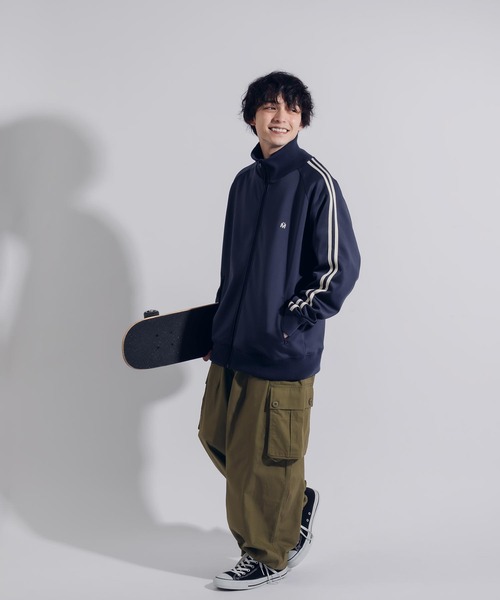 MUHET（ミュエータ）の「ルーズタックミリタリーパンツ（カーゴパンツ・レディース・ネイビー/カーキ・SMALL/MEDIUM/X-LARGE）」の18枚目の写真