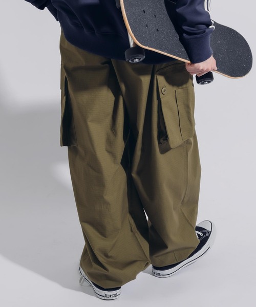 MUHET（ミュエータ）の「ルーズタックミリタリーパンツ（カーゴパンツ・レディース・ネイビー/カーキ・SMALL/MEDIUM/X-LARGE）」の21枚目の写真