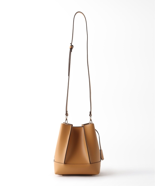 La TOTALITE(ラトータリテ)の「《追加》【GIANNI NOTARO/ジャンニ ノターロ 】2way ショルダーBAG(ショルダーバッグ・レディース・アイボリー/キャメル・FREE)」の9枚目の写真