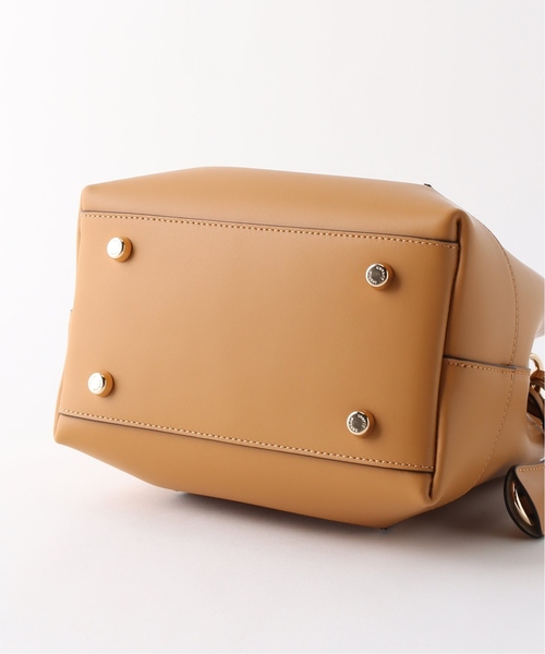 La TOTALITE(ラトータリテ)の「《追加》【GIANNI NOTARO/ジャンニ ノターロ 】2way ショルダーBAG(ショルダーバッグ・レディース・アイボリー/キャメル・FREE)」の12枚目の写真