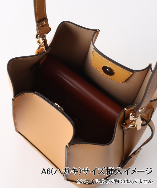 La TOTALITE(ラトータリテ)の「《追加》【GIANNI NOTARO/ジャンニ ノターロ 】2way ショルダーBAG(ショルダーバッグ・レディース・アイボリー/キャメル・FREE)」の16枚目の写真
