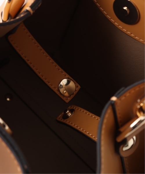La TOTALITE(ラトータリテ)の「《追加》【GIANNI NOTARO/ジャンニ ノターロ 】2way ショルダーBAG(ショルダーバッグ・レディース・アイボリー/キャメル・FREE)」の18枚目の写真