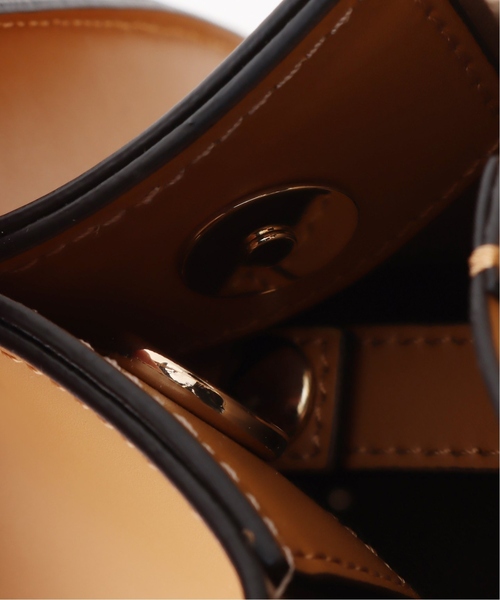 La TOTALITE(ラトータリテ)の「《追加》【GIANNI NOTARO/ジャンニ ノターロ 】2way ショルダーBAG(ショルダーバッグ・レディース・アイボリー/キャメル・FREE)」の19枚目の写真