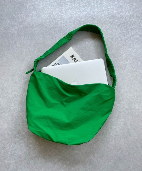 Miscere（ミスケーレ）の「◇ シャーリングドローコードショルダーバッグ　GLBG-005（ショルダーバッグ・レディース・ホワイト/グリーン/ブラック・FREE）」の15枚目の写真