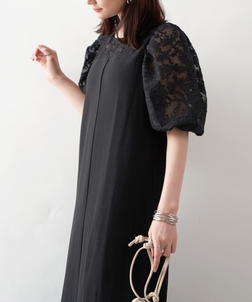 Rejoule(リジュール)の「花柄シアージャガードコンビワンピース(ワンピース・レディース・ブラック/グレイッシュベージュ・FREE)」の10枚目の写真