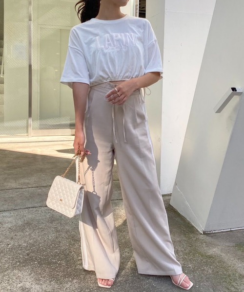 one after another NICE CLAUP(ワンアフターアナザーナイスクラップ)の「ロゴ刺繍サイドリボンショートT(Tシャツ/カットソー・レディース・ブラック/オフホワイト/ピンク/オートミール・FREE)」の14枚目の写真
