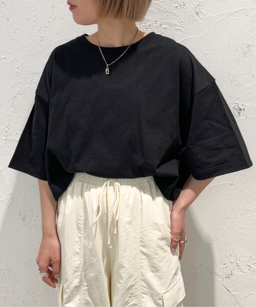 apres jour mignon(アプレジュールミニョン)の「ゆるショートTシャツ【ZOZOTOWN限定アイテム】(Tシャツ/カットソー・レディース・ナチュラル/ホワイト系その他/オフホワイト/ブラック/パープル・X-LARGE/フリー)」の22枚目の写真