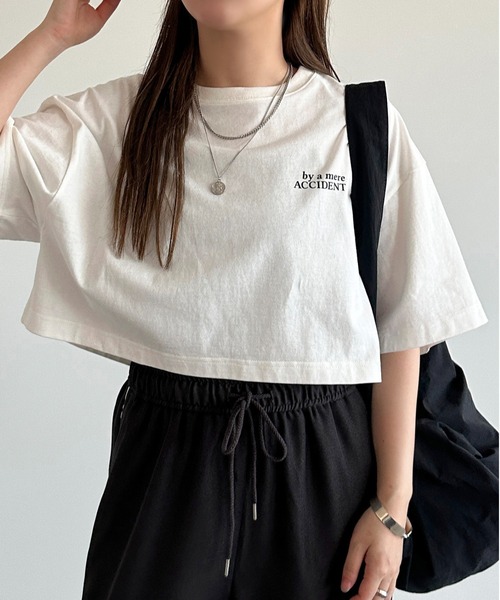 apres jour mignon(アプレジュールミニョン)の「ゆるショートTシャツ【ZOZOTOWN限定アイテム】(Tシャツ/カットソー・レディース・ナチュラル/ホワイト系その他/オフホワイト/ブラック/パープル・X-LARGE/フリー)」の7枚目の写真