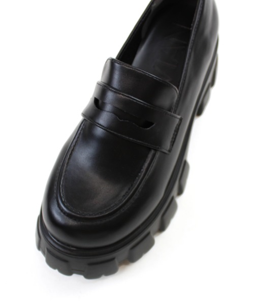 VIVIAN（ヴィヴィアン）の「厚底トラックソールコインローファー（ローファー・レディース・ブラック/ブラウン・S/M/L）」の21枚目の写真