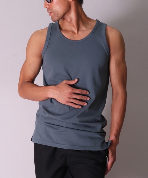 BAYBLO(ベイブロ)の「(BG)【ユニセックス】シルキータッチ サイドスリット タンクトップ(タンクトップ・メンズ・ブラック/ホワイト/チャコールグレー・X-LARGE/LARGE/MEDIUM)」の1枚目の写真