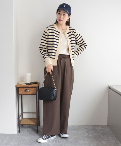 fredy emue（フレディエミュ）の「太ベルトナナメキルトポシェット（ショルダーバッグ・レディース・ブラック/ベージュ・FREE）」の16枚目の写真