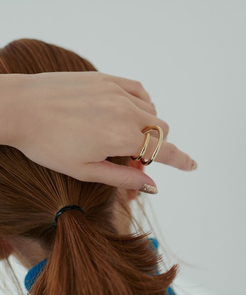 natural couture(ナチュラルクチュール)の「スパイラルニュアンスリング(リング・レディース・ゴールド/シルバー・FREE)」の2枚目の写真