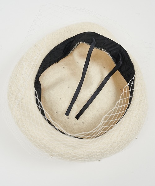 ROYAL PARTY（ロイヤルパーティー）の「チュール付パールベレー帽（ハンチング/ベレー帽・レディース・オフホワイト/ブラック・FREE）」の9枚目の写真