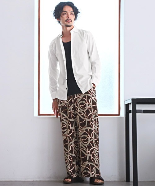 LUXSTYLE（ラグスタイル）の「Garson Wave日本製 極-きわみ ブロードホリゾンタルカラーシャツ（シャツ/ブラウス・メンズ・ブルー系その他/ブラック系その他/ブラック系その他2/ブラック/ホワイト・L/XL/M）」の8枚目の写真