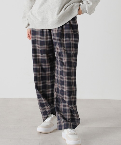 Honeys（ハニーズ）の「チェックストレートパンツ（その他パンツ・レディース・ブラック×ブルー/ネイビー系/ブラック系その他・M/S/SS/L/LL）」の3枚目の写真