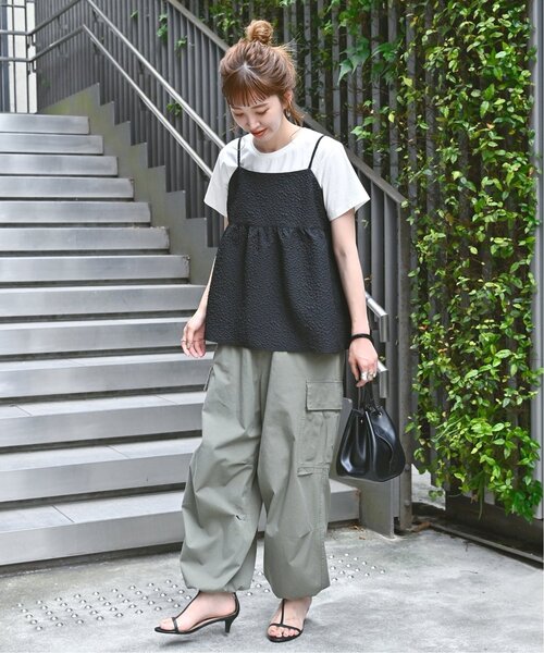 B.C STOCK（ベーセーストック）の「《追加》キャミ付きTシャツ（Tシャツ/カットソー・レディース・ホワイト/ブラック・FREE）」の3枚目の写真