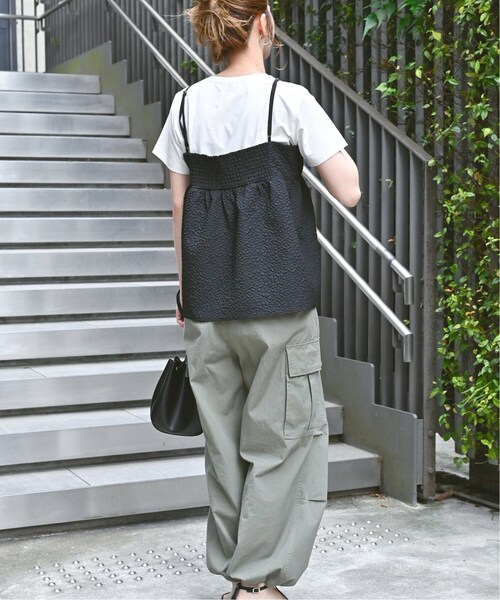 B.C STOCK（ベーセーストック）の「《追加》キャミ付きTシャツ（Tシャツ/カットソー・レディース・ホワイト/ブラック・FREE）」の6枚目の写真