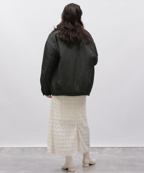 LAKOLE（ラコレ）の「コードカラーパファシャツジャケット /  966836（ブルゾン・レディース・アイボリー/カーキ/ブラック・SMALL/MEDIUM）」の6枚目の写真