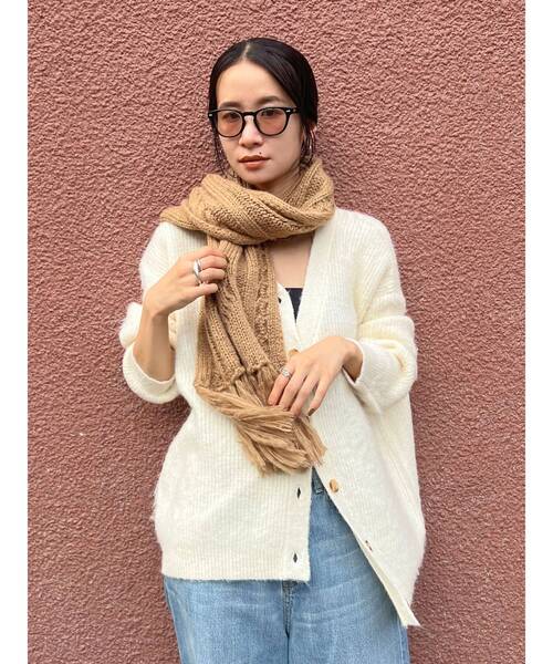 Ungrid（アングリッド）の「ケーブル編みニットマフラー（マフラー・レディース・ベージュ/アイボリー・FREE）」の6枚目の写真