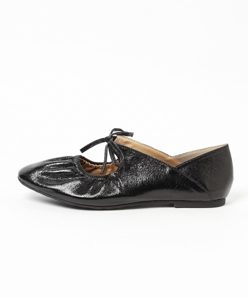 BAYFLOW（ベイフロー）の「フレフィットリボンフラット（パンプス・レディース・ライトグレー/ブラック・MEDIUM/LARGE）」の7枚目の写真
