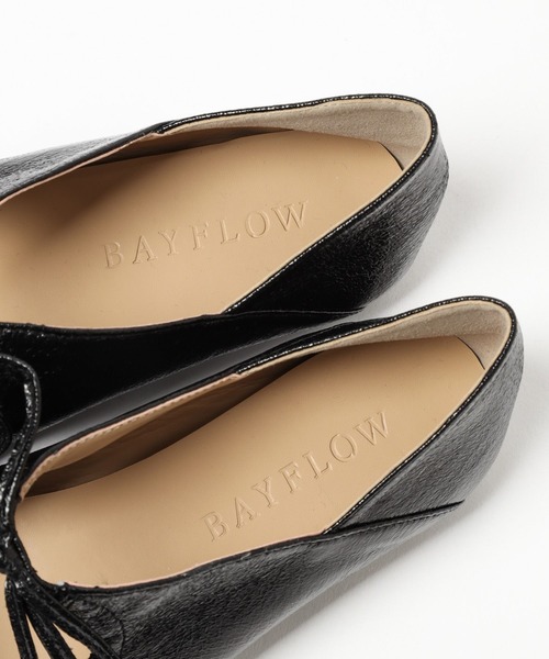 BAYFLOW（ベイフロー）の「フレフィットリボンフラット（パンプス・レディース・ライトグレー/ブラック・MEDIUM/LARGE）」の16枚目の写真