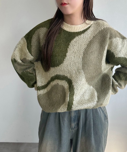 apres jour mignon(アプレジュールミニョン)の「シャギーマーブル柄ニット【ZOZOTOWN限定アイテム】(ニット/セーター・レディース・アイボリー/チャコールグレー/ブラック・フリー/X-LARGE)」の5枚目の写真