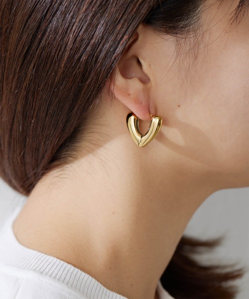 GALLARDAGALANTE（ガリャルダガランテ）の「ハートフープピアス