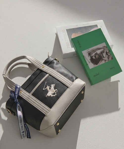 BEVERLY HILLS POLO CLUB（ビバリーヒルズポロクラブ）の「『BEVERLY HILLS POLO CLUB/ビバリーヒルズポロクラブ』ポロPUトートバッグ（トートバッグ・メンズ・グレー系1/ブラック系1/ネイビー系1/ホワイト系1/ブラック系2/アイボリー系1/アイボリー系2/ホワイト系3/ホワイト系2・FREE）」の5枚目の写真