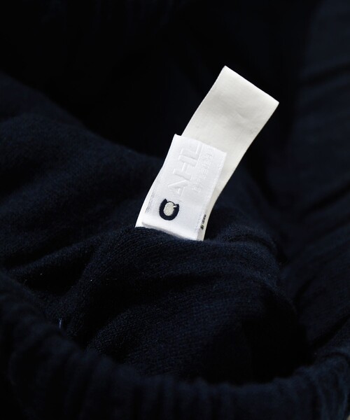 CAHLUMN(カウラム)の「CAHLUMN/カウラム Cashmere Wool Sweat Pant/カシミヤ ウール スウェットパンツ(スウェットパンツ・メンズ・ネイビー/チャコールグレー・X-LARGE/MEDIUM/XX-LARGE/LARGE)」の10枚目の写真